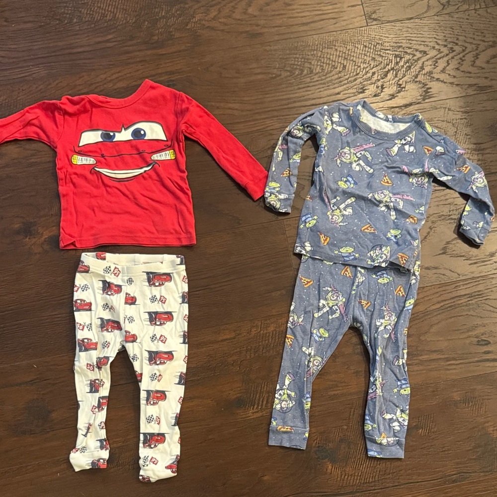 2 Pixar Pajama Sets - cars and buzz